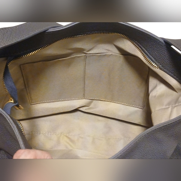 Paolina -NWT  Gray Colored Natural Leather Tote Bag W/ 1 Large Zippered Pocket & - Picture 13 of 14